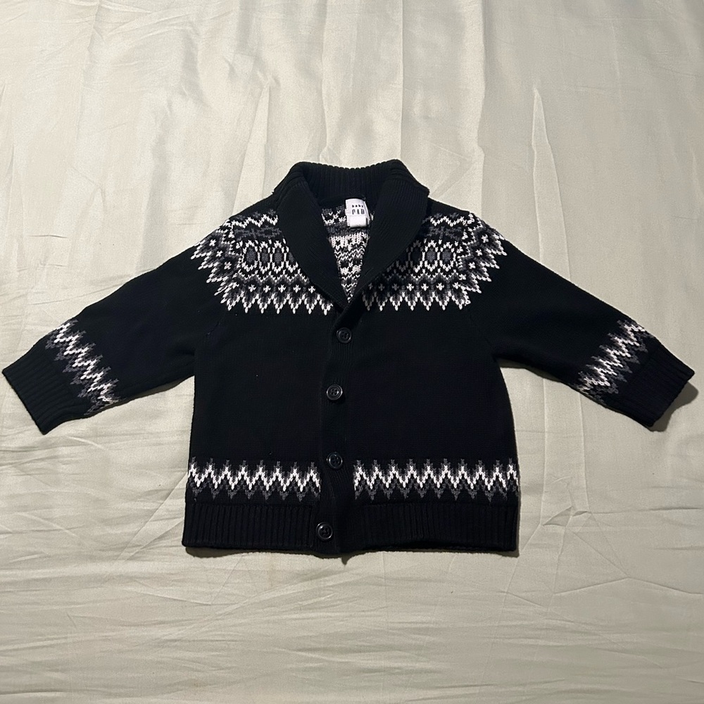 EUC Baby Gap Knot Sweater - Size 18-24months